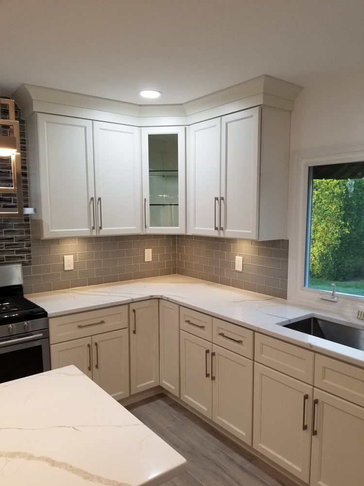 image of business Supreme Kitchens & Baths