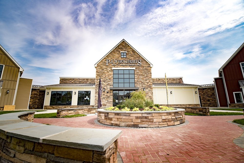P.J. Whelihan's Pub + Restaurant - Malvern