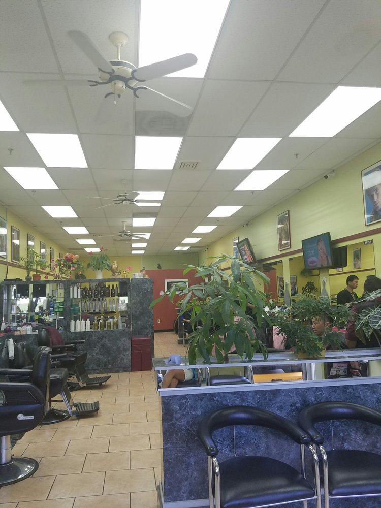 Pan Am Barber & Beauty Shop