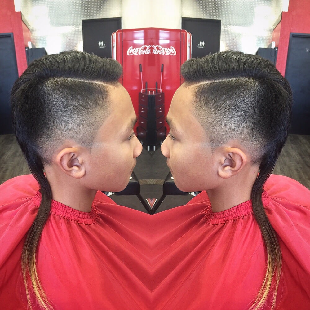 Our Barber Gal Jazmin Did A Great Job On This Fauxhawk Combover Photo Of Snippz Chino Ca United States Our Barber Gal Jazmin Did