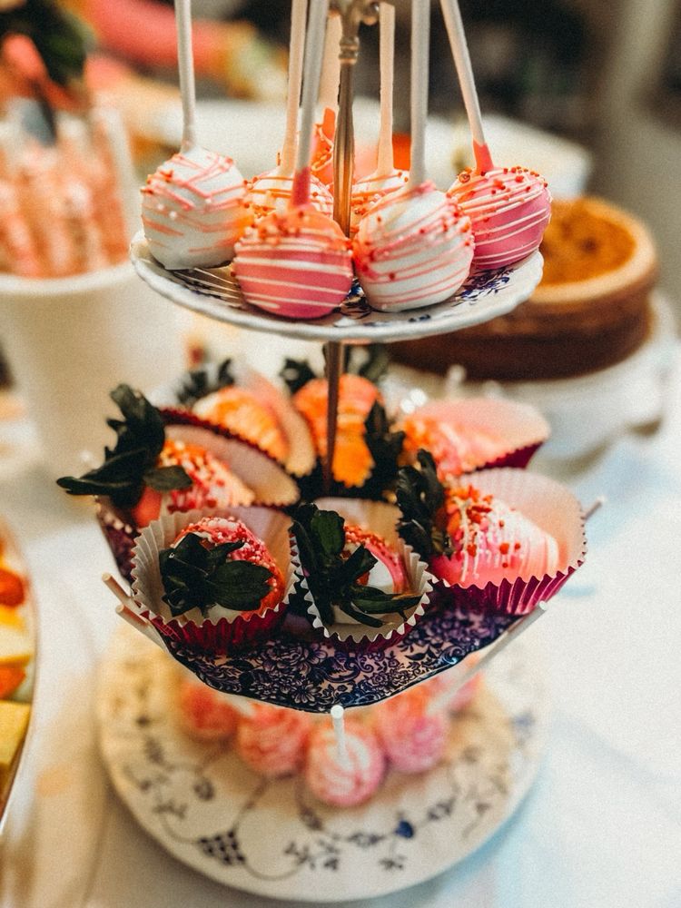 Pretty Lil Sweets