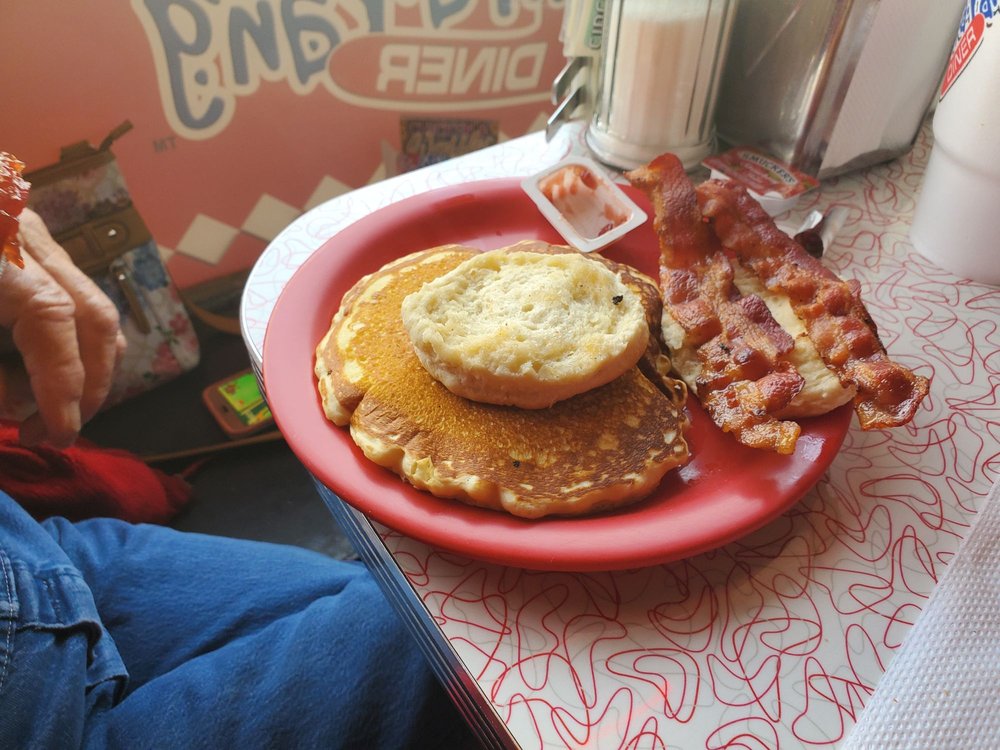 Boom-A-Rang Eastside Diner