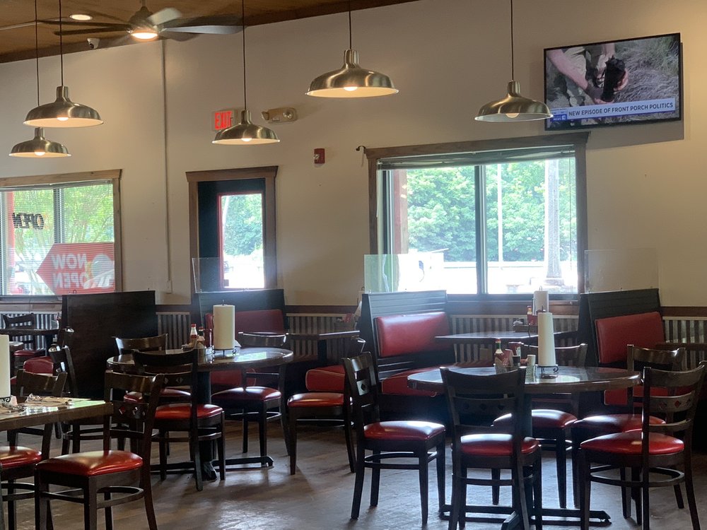 Melvin's at Riverside