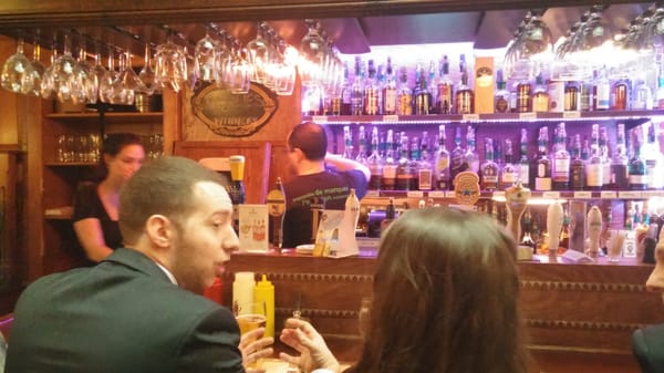 Le Vieux Dublin Pub & Restaurant