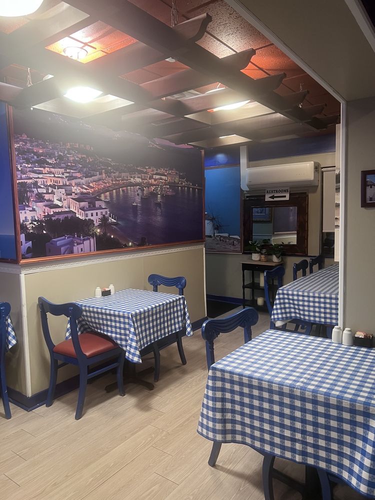 Mikonos Restaurant