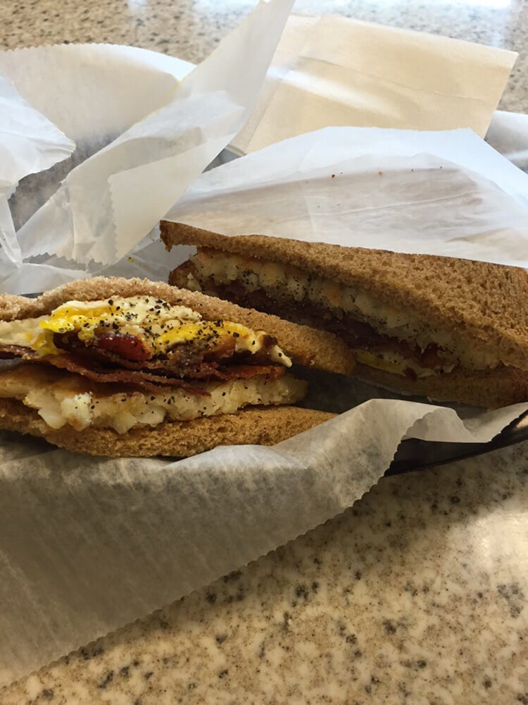 Wayne Hot Bagels and Cafe 11 Reviews Cafes 1055 Hamburg Tpke