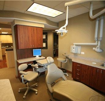 image of business Brennan & Peloquin, DDS