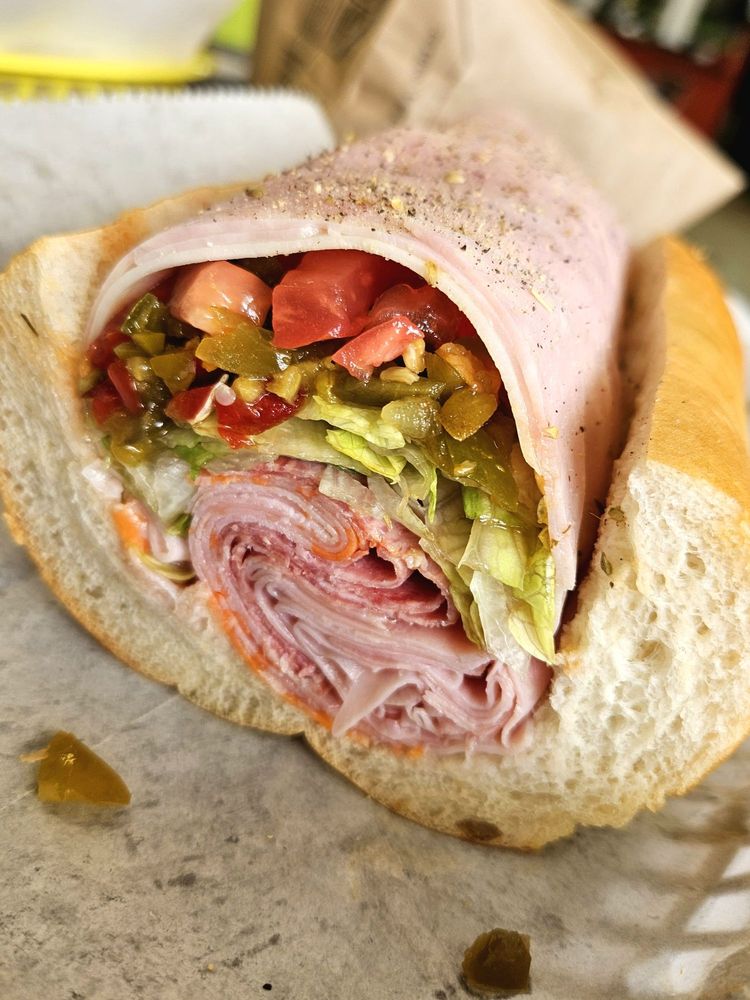 Monte's Sub Shop