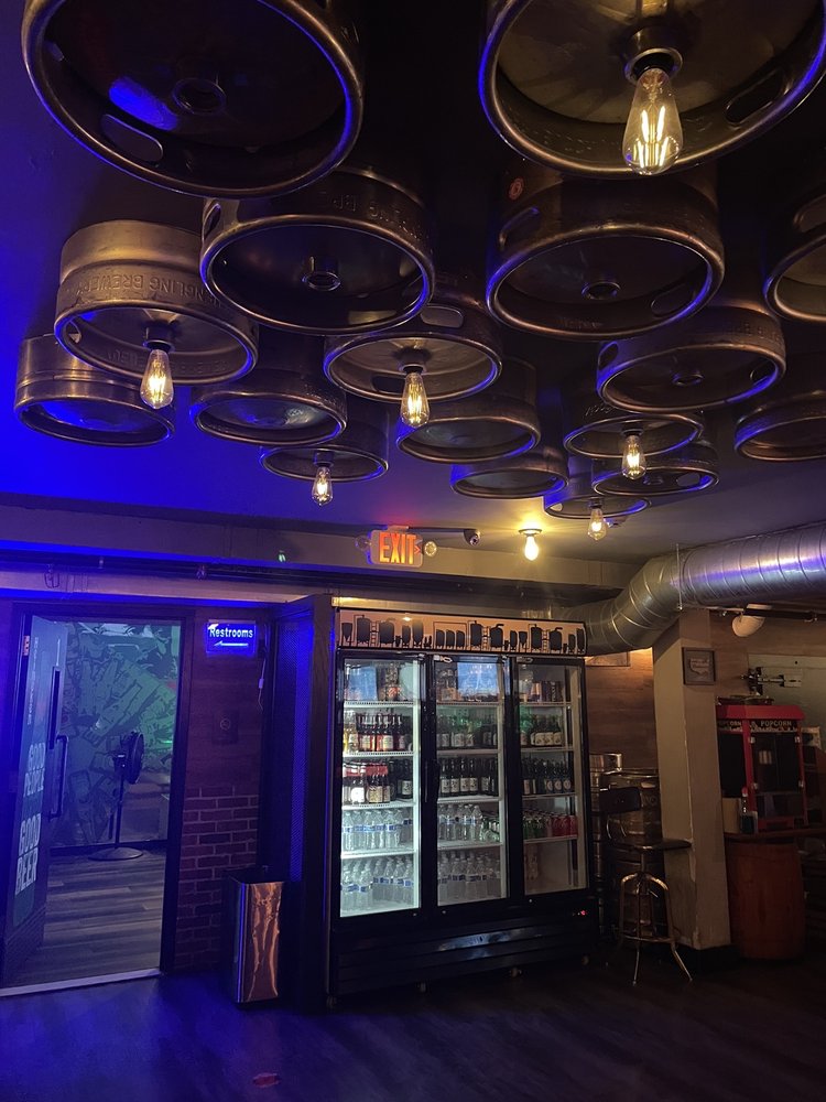 DuBa Karaoke and Pub