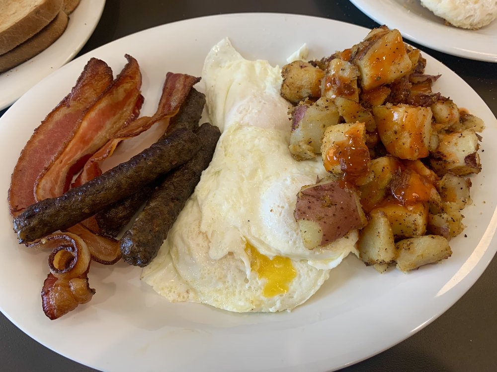 Eggs Up Grill - Clayton