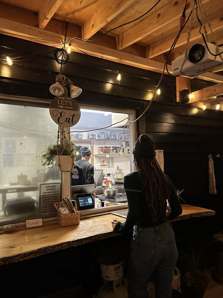 Koby's Creekside Grill & Cafe