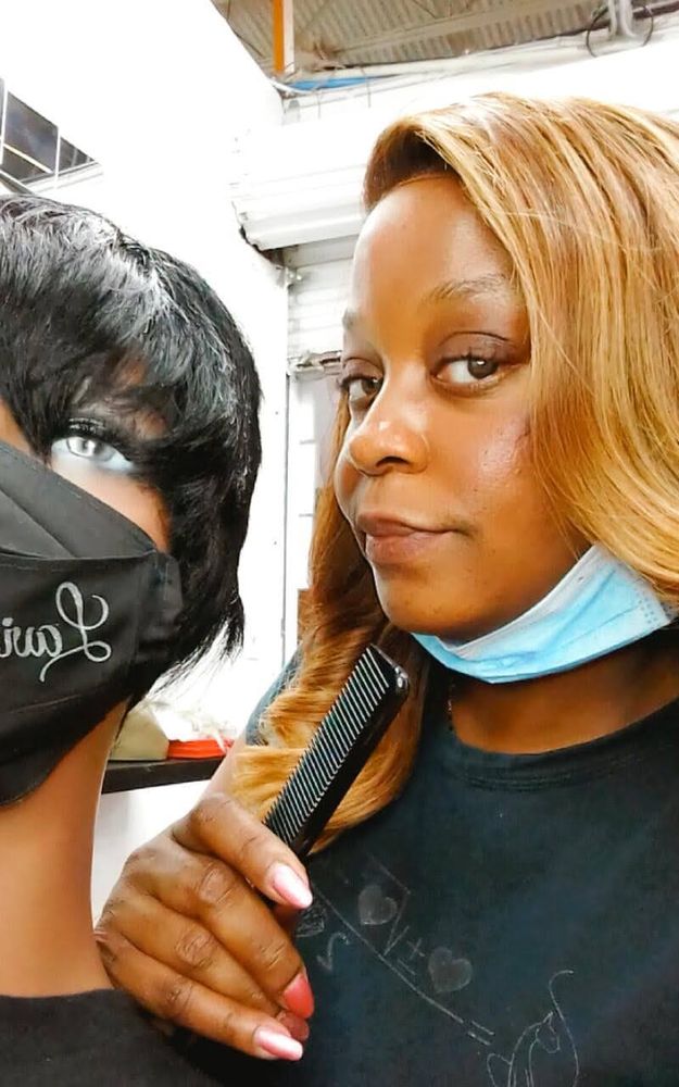 Lavish Touches Hair and Spa