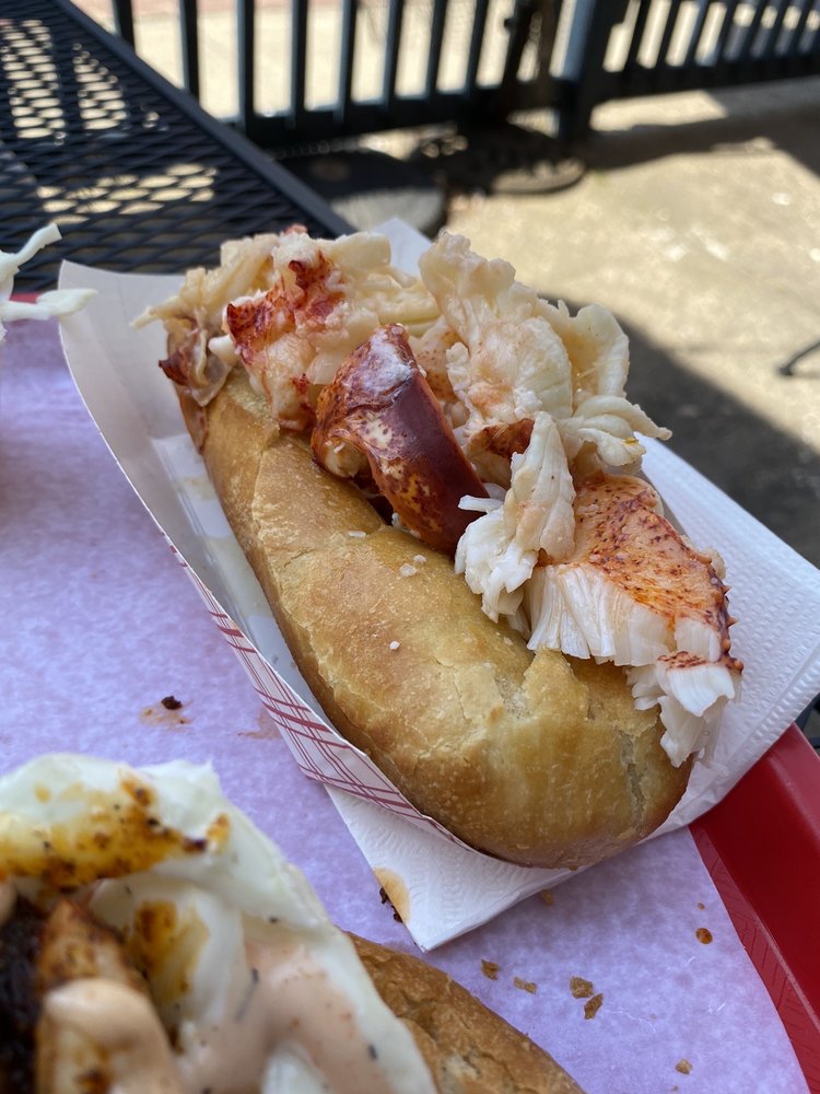 The Lazy Lobster Restaurant