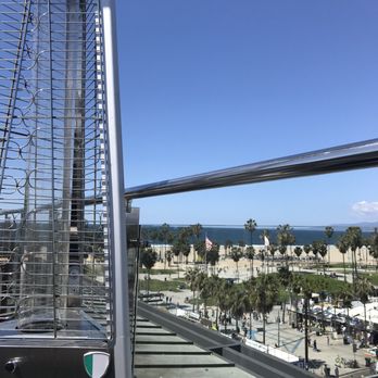 Hotel Erwin 315 Photos 357 Reviews Hotels 1697 Pacific Ave Photo Of Hotel Erwin Venice Beach Ca United States One The