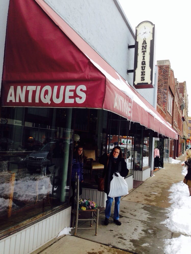 Indianapolis Downtown Antique Mall CLOSED Antiques 1044 Virginia
