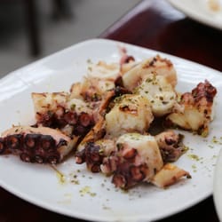 Astoria Seafood 1532 Photos 434 Reviews Markets 37 Photo Of Astoria Seafood Long Island City Ny United States Grilled Octopus