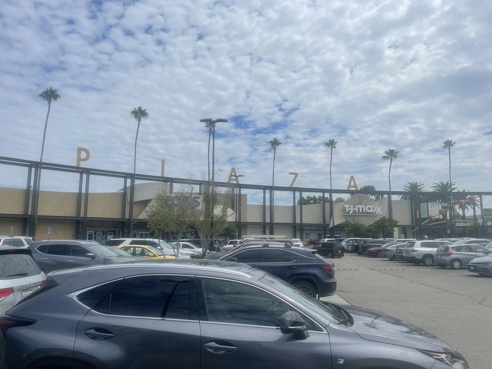 Anaheim Plaza