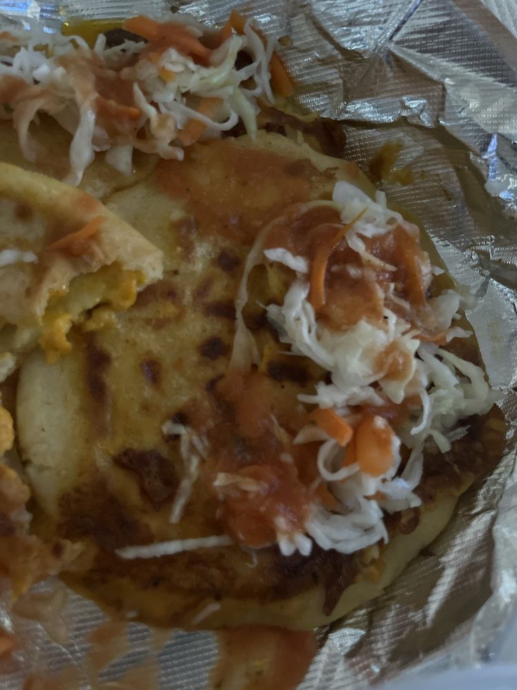 Guzman's Salvadoran Cuisine