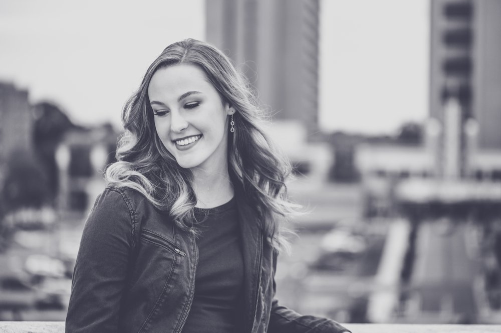 Nicole Hennessy Photography
