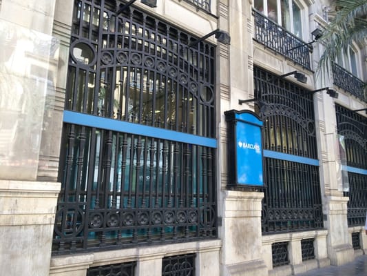 Barclays Bank S A E Bank Building Societies Calle Barcas 4