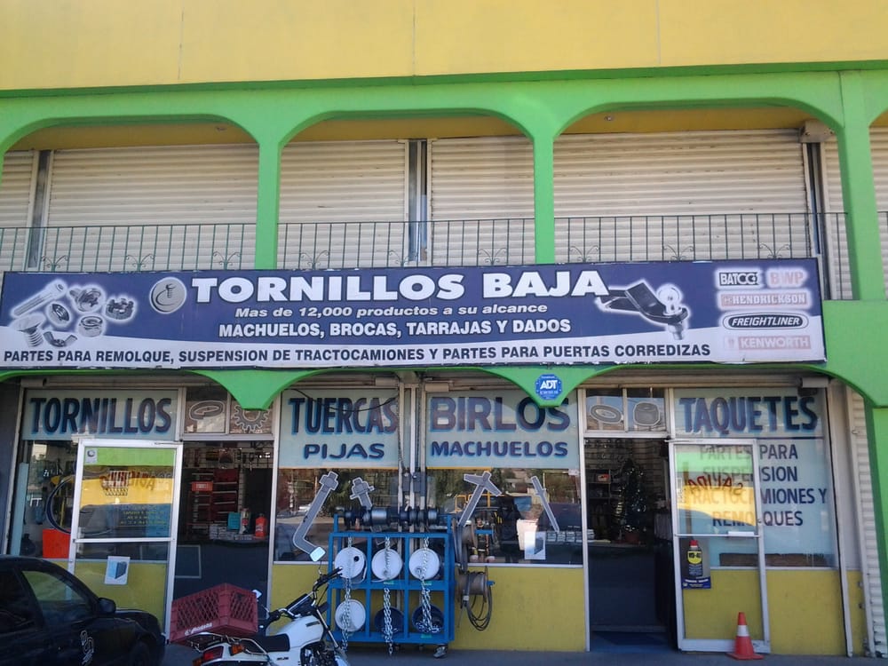 Tornillos Baja Hardware Stores Av. de los Pollos 30 C, Zona Centro