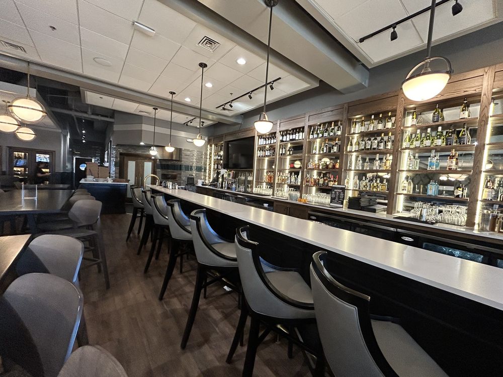 Tap & Vine Quail Corners