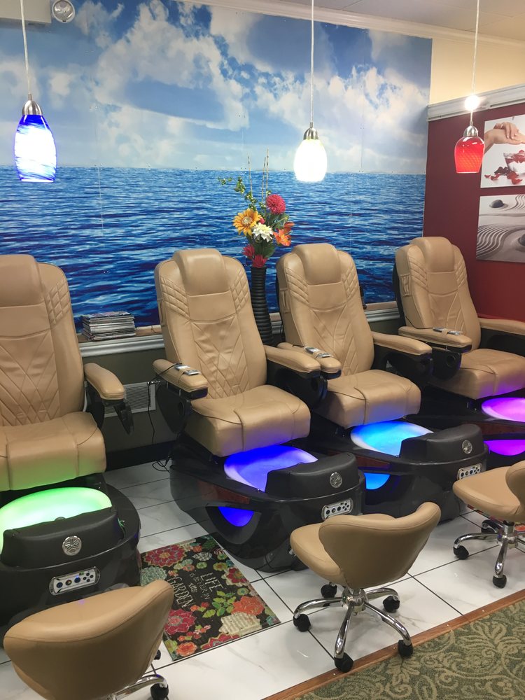 DaVi Nails Nail Salons 1700 W Michigan Ave, Jackson, MI Phone