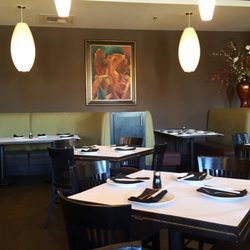 New Moon Restaurant Order Food Online 189 Photos 381 Reviews Photo Of New Moon Restaurant Valencia Ca United States Interior