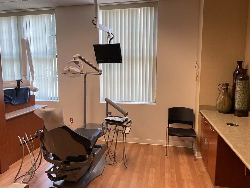 image of business Pointe Dental Group