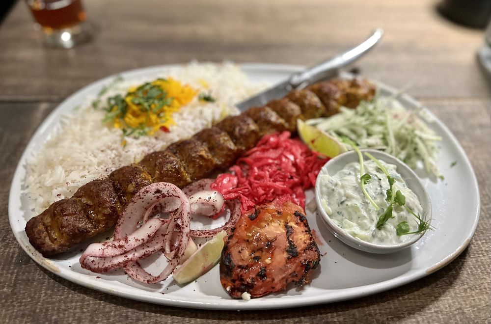 Divan Restaurant & Bar