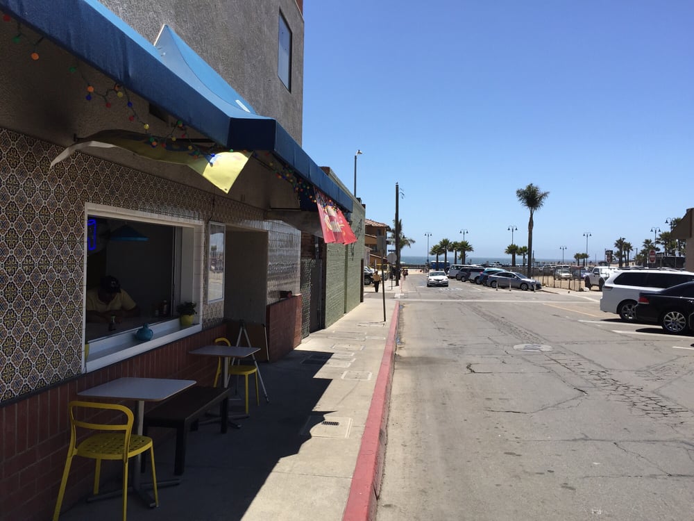 View From Restaurant Toward The Beach It S A Block Pier Photo Of Fay S Fusion Pismo Beach Ca United States View From Restaurant