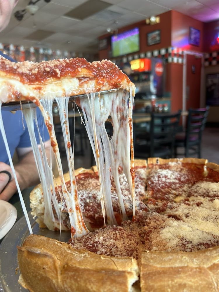 Paul's Chicago Pizza