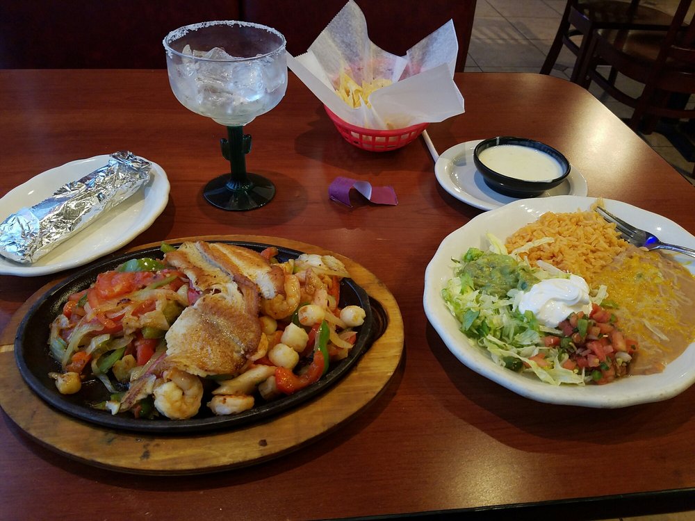 El Monterrey 16 Photos & 14 Reviews Mexican 120 E Cooper Blvd