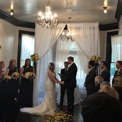 Sterling Hotel 79 Photos 83 Reviews Hotels 1300 H St Photo Of Sterling Hotel Sacramento Ca United States The Wedding Party