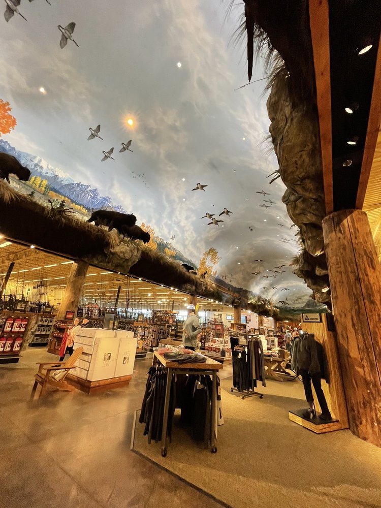 Bass Pro Shops