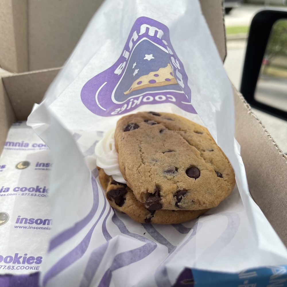 Insomnia Cookies