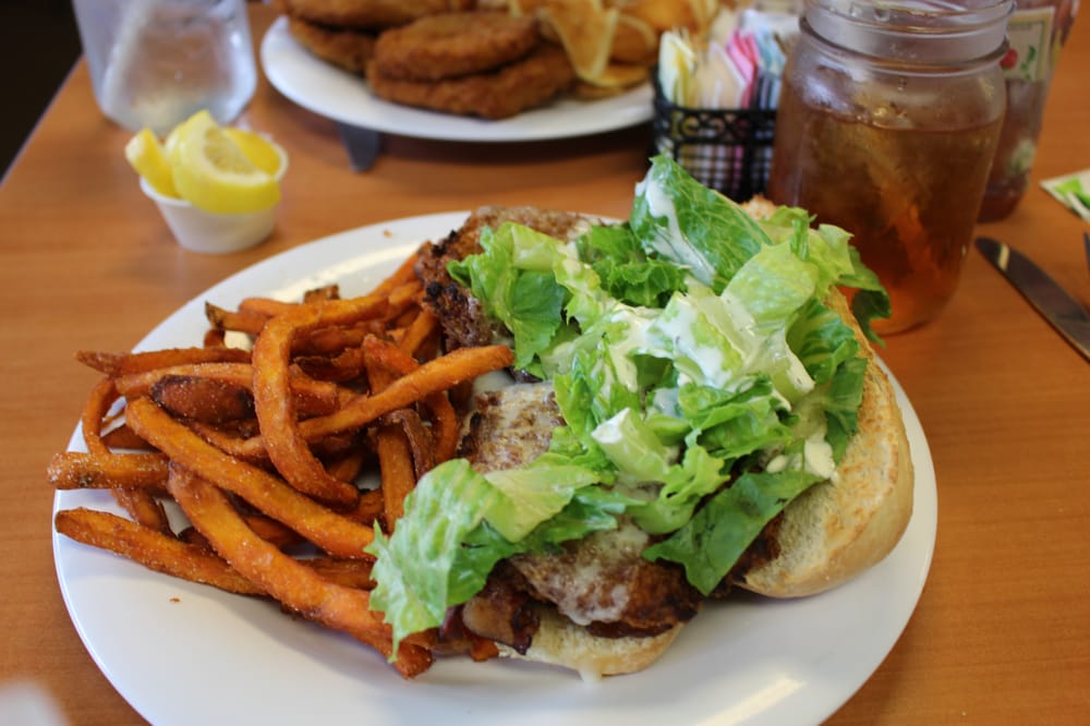 Red Rooster Cafe 66 Photos & 96 Reviews Breakfast & Brunch 2045 Boundary St, Beaufort, SC