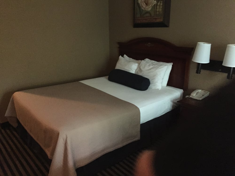 Mountain Inn & Suites Flat Rock 36 Photos & 19 Reviews Hotels 755