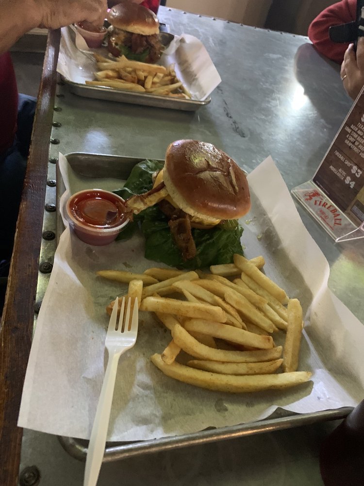 4th and Goal Wing House