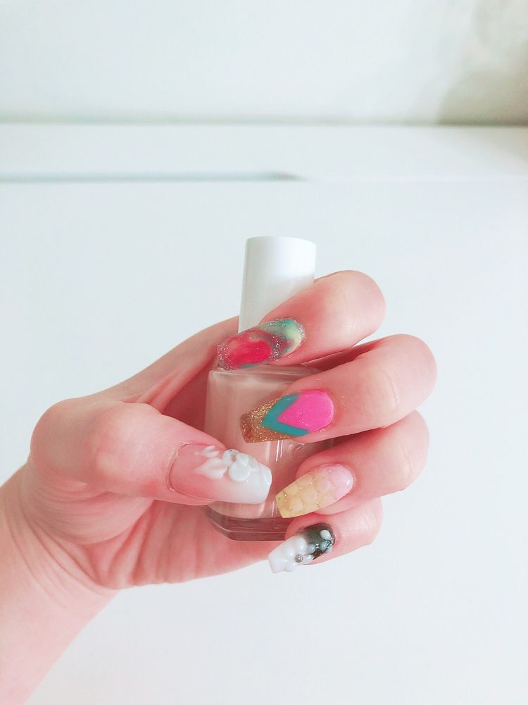 Levo Nails & Spa