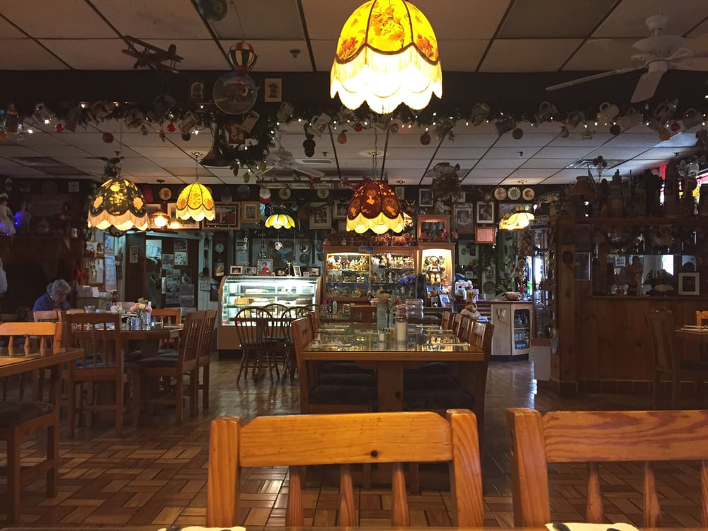 Sebastian’s Schnitzelhaus 91 Photos & 116 Reviews German 43 Fort