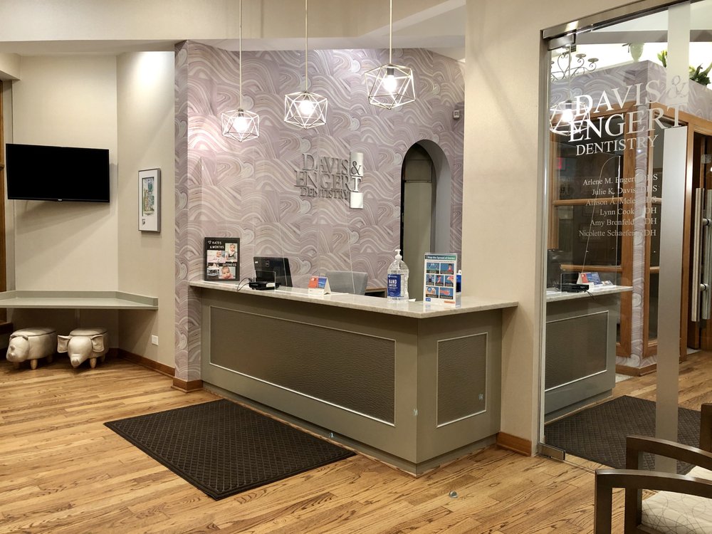 image of business Davis & Engert Dentistry