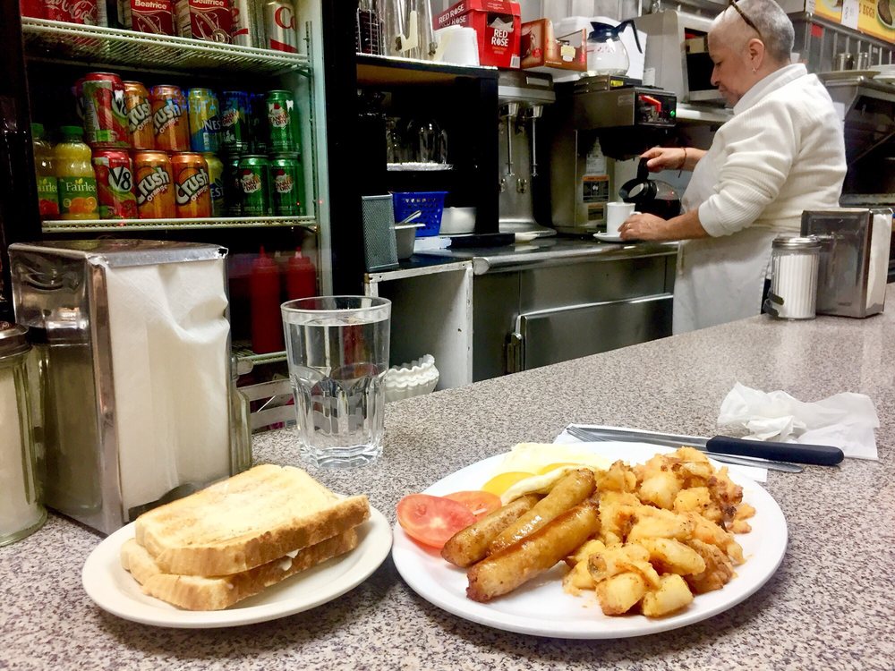 Vesta Lunch