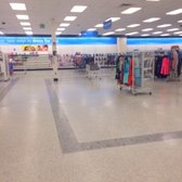 Ross Dress for Less - 26 Photos - Department Stores - 7250 Rivers ...