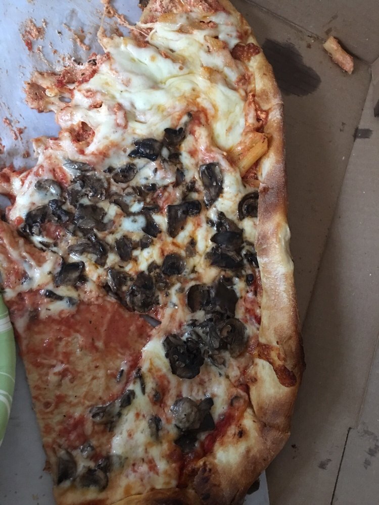 Lucio’s Pizzeria 34 Reviews Pizza 64 Washington Ave, Pleasantville, NY Restaurant