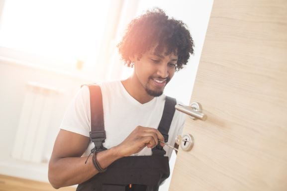 Locksmith College Park MD