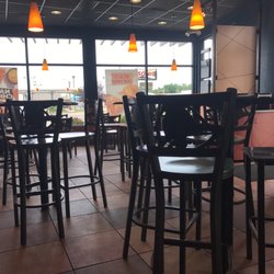 Taco Bell Mexican 2017 Main Street Winfield Ks Restaurant Photo Of Taco Bell Winfield Ks United States Dining Room