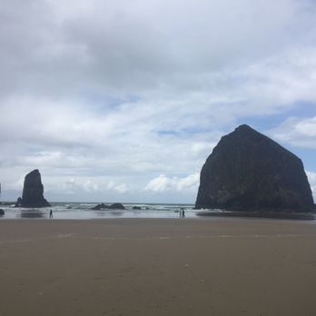 Haystack Rock 323 Photos 133 Reviews Landmarks Historical Photo Of Haystack Rock Cannon Beach Or United States
