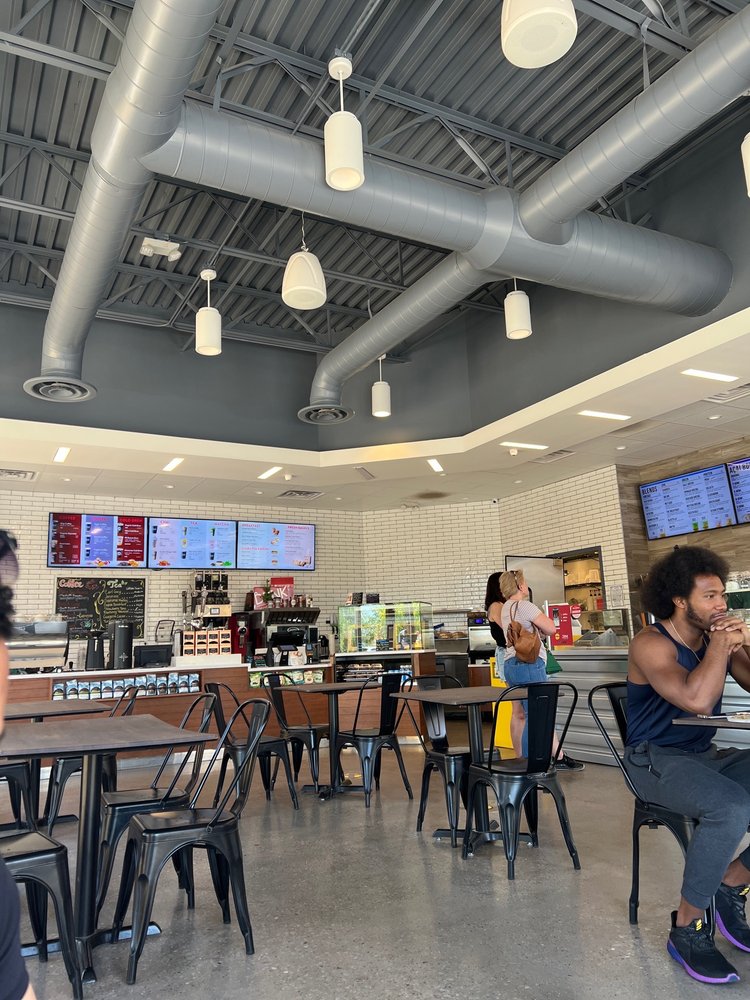 Qwench Juice Bar