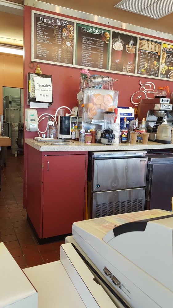 Winchell’s Donut House 14 Photos & 13 Reviews Bakeries 15001 7th